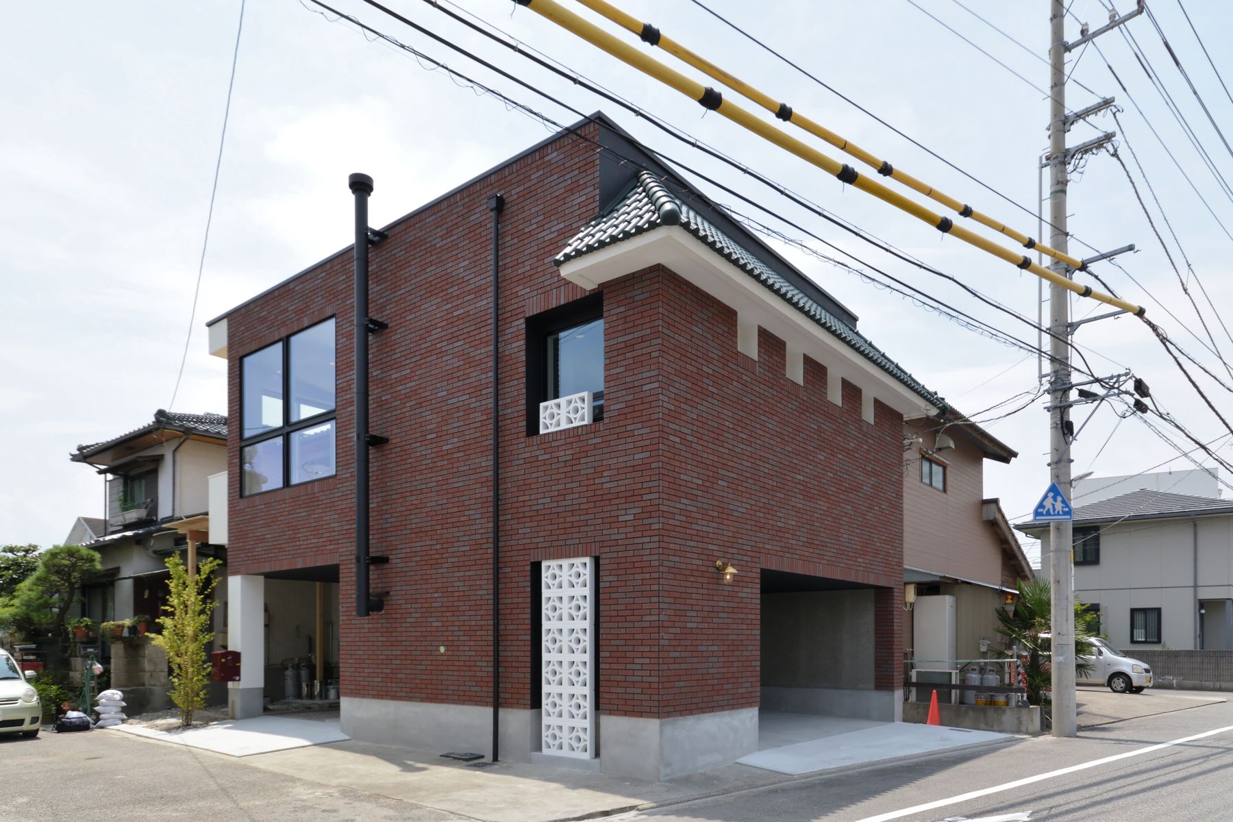 二軒屋の家 赤レンガの外観