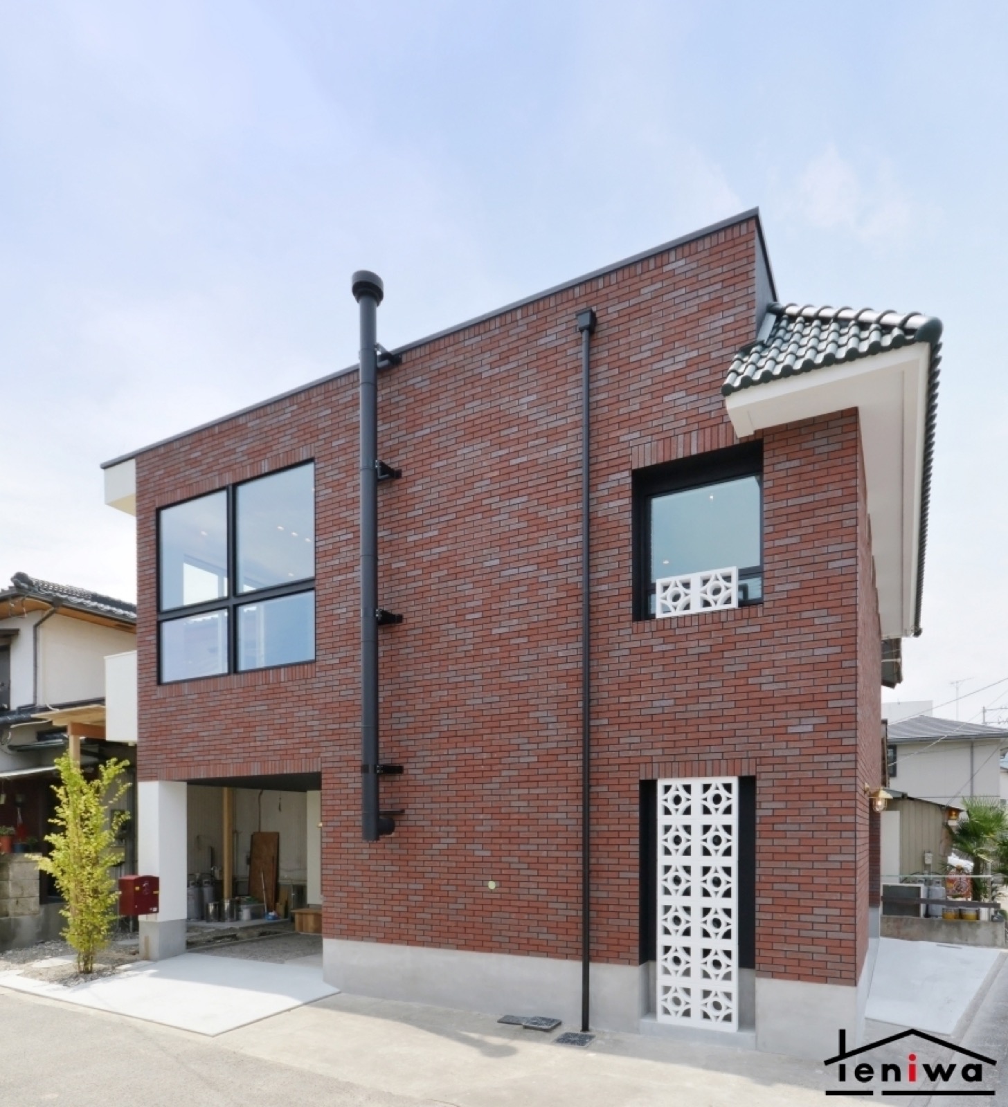 File010 二軒屋の家